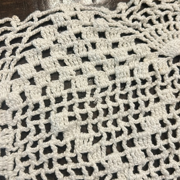 Rectangular Crocheted Doily - Picture 6 of 8
